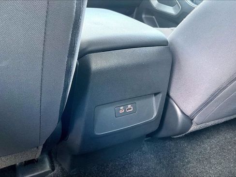 Used 2024 Nissan Frontier SV AWD/4WD image 30