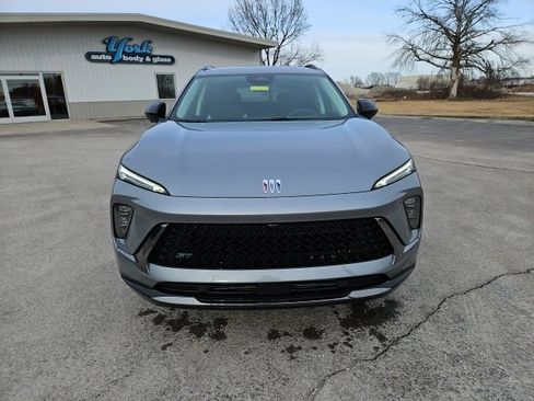 New 2025 Buick Envision Sport Touring image 3