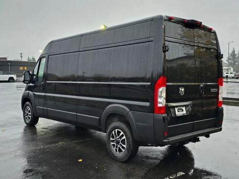New 2026 RAM ProMaster 2500 w/ Quick Order Package 22G SLT image 6