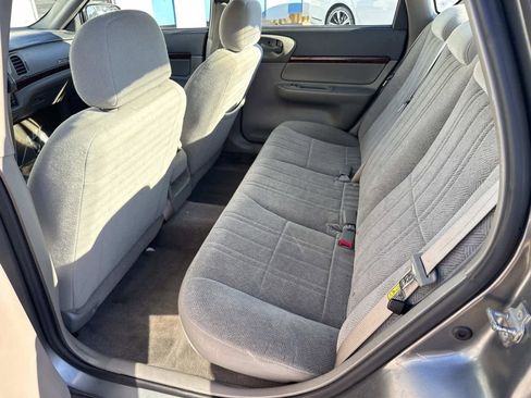 Used 2005 Chevrolet Impala w/ Preferred Equipment Group image 13