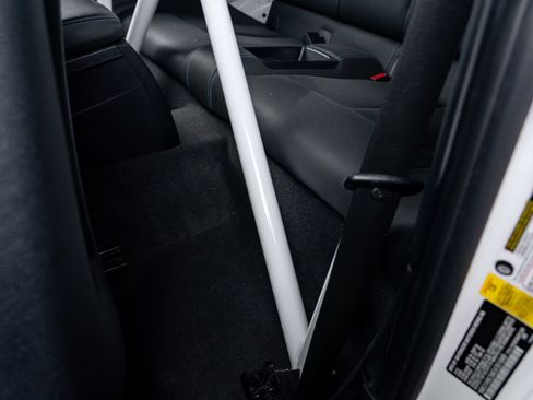 Used 2016 BMW M2 RWD image 40