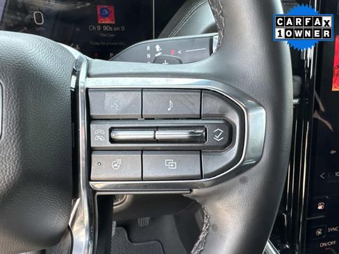 Used 2025 GMC Yukon Denali AWD/4WD image 35