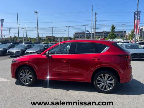Used 2024 MAZDA CX-5 Signature AWD/4WD image 4