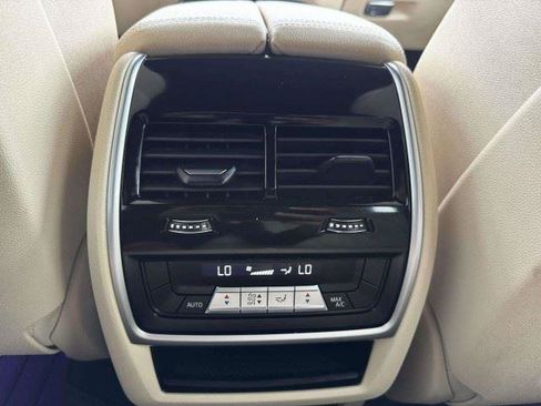 Used 2021 BMW X5 xDrive40i w/ Premium Package AWD/4WD image 42