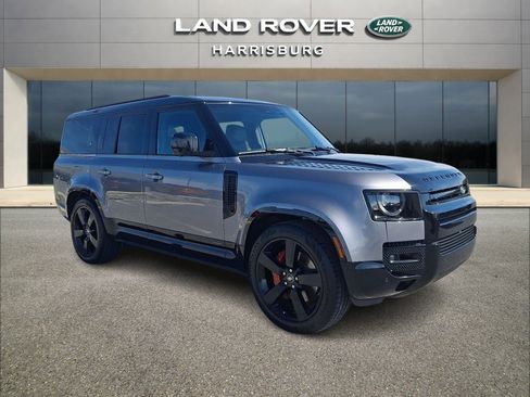 Used 2023 Land Rover Defender 130 X AWD/4WD image 5