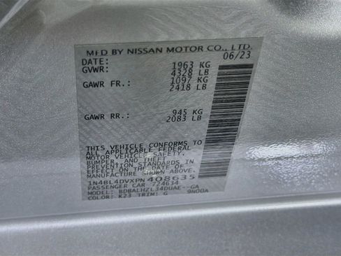 Used 2023 Nissan Altima 2.5 SV w/ SV Premium Package FWD image 12