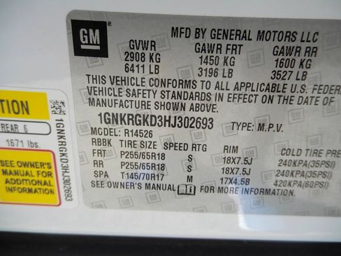 Used 2017 Chevrolet Traverse LT FWD image 14