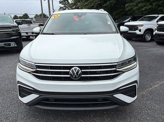 Used 2022 Volkswagen Tiguan SE FWD video 2