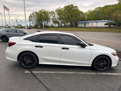 Used 2025 Honda Civic Sport image 7