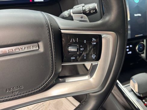 Used 2023 Land Rover Range Rover SE image 19