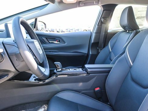 New 2026 Toyota Prius XLE FWD image 19
