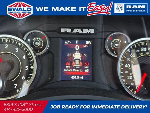New 2024 RAM 2500 Tradesman w/ Chrome Appearance Group AWD/4WD image 24