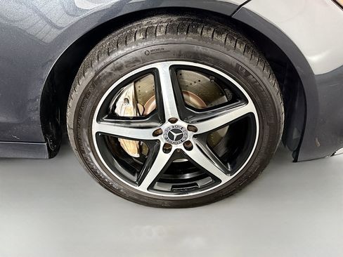 Used 2017 Mercedes-Benz CLS 550 4MATIC image 31