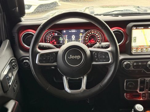 Used 2021 Jeep Wrangler Unlimited Rubicon AWD/4WD image 38