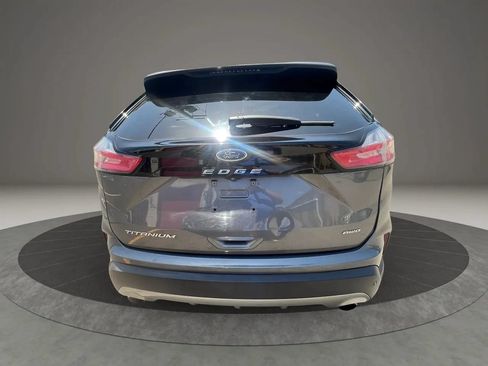 Used 2022 Ford Edge Titanium AWD/4WD image 6