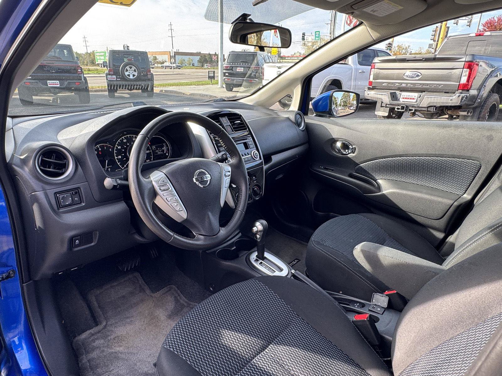 Used 2015 Nissan Versa Note SV FWD image 15