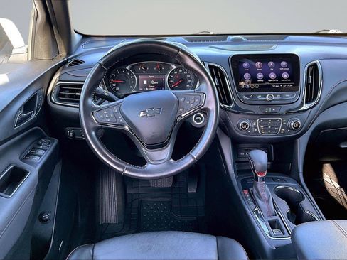 Used 2022 Chevrolet Equinox RS w/ RS Leather Package AWD/4WD image 6