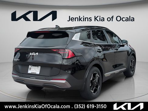 New 2026 Kia Sportage EX w/ EX Panorama Roof Package FWD image 3