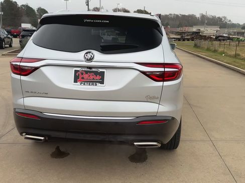 Used 2020 Buick Enclave Premium w/ LPO, Luxury Package image 8