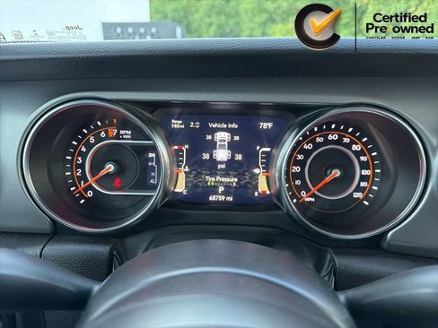Used 2022 Jeep Gladiator Sport AWD/4WD image 56