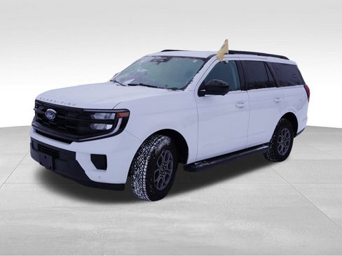 Certified 2025 Ford Expedition Active image 12