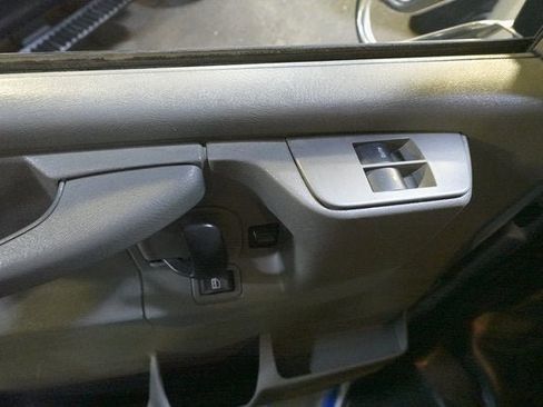 Used 2014 Chevrolet Express 3500 w/ Shuttle Bus Package image 6