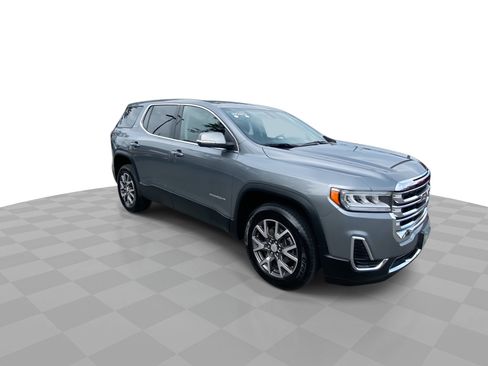 Used 2020 GMC Acadia SLE FWD image 2