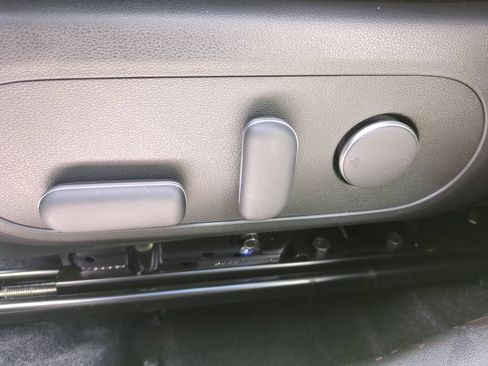 New 2026 Hyundai Kona Limited FWD image 23