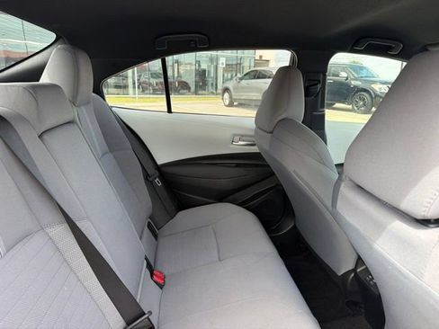 Used 2024 Toyota Corolla SE FWD image 17