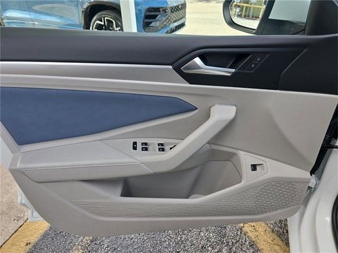 New 2026 Volkswagen Jetta SE image 14