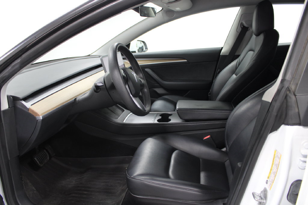 Used 2023 Tesla Model 3 Standard Range RWD image 21