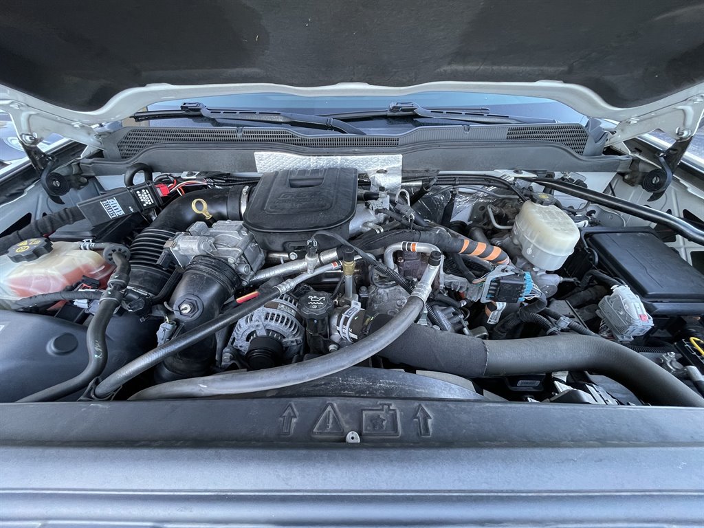 Used 2016 Chevrolet Silverado 2500 LTZ w/ Duramax Plus Package AWD/4WD image 8