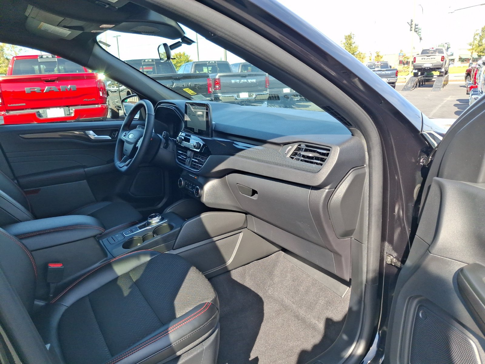 Used 2026 Ford Escape ST-Line AWD/4WD image 23