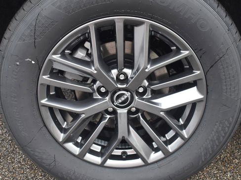 Used 2026 Nissan Rogue S FWD image 10