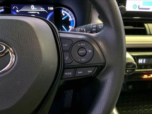 Used 2024 Toyota RAV4 XLE image 24