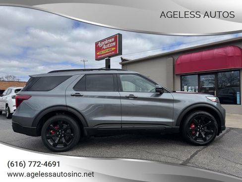 Used 2023 Ford Explorer ST w/ Technology Package image 1
