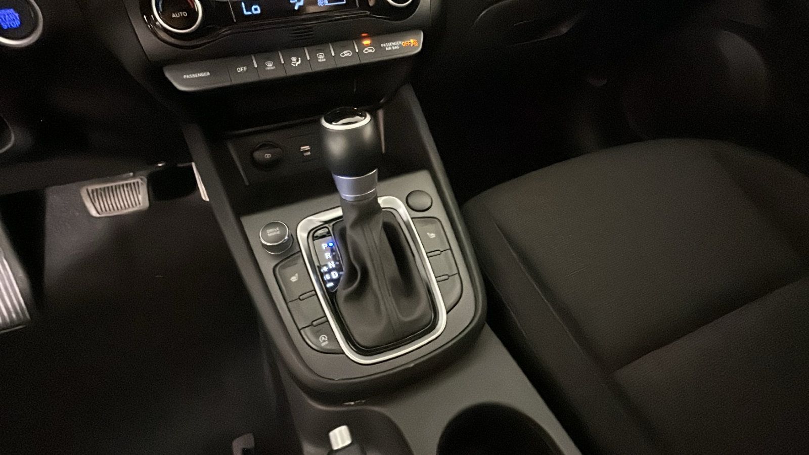 Certified 2023 Hyundai Kona SEL w/ Convenience Package FWD image 27