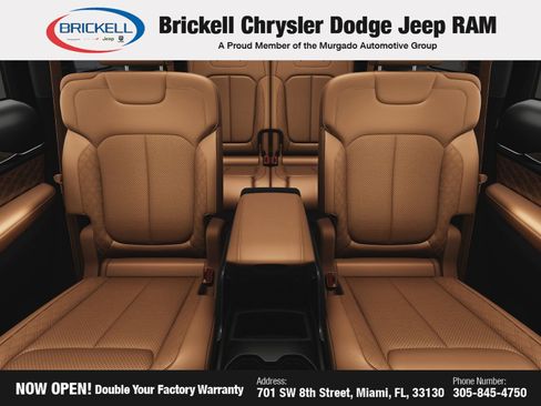 New 2025 Jeep Grand Cherokee L Summit w/ Obsidian Package image 19