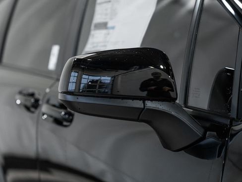 New 2026 Toyota Sienna XLE Woodland Edition image 15