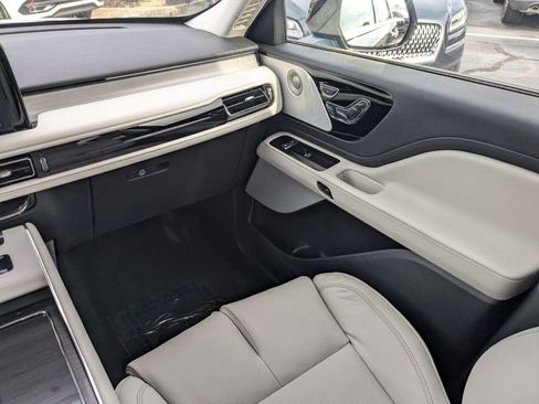 New 2026 Lincoln Aviator Reserve w/ Luxury Package image 18