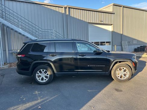 Used 2021 Jeep Grand Cherokee L Limited image 2
