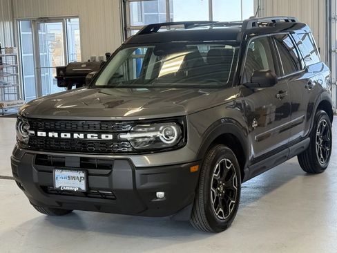 Used 2025 Ford Bronco Sport Outer Banks image 6