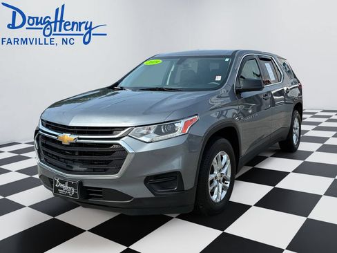 Used 2019 Chevrolet Traverse LS w/ LPO, Floor Liner Package FWD image 1