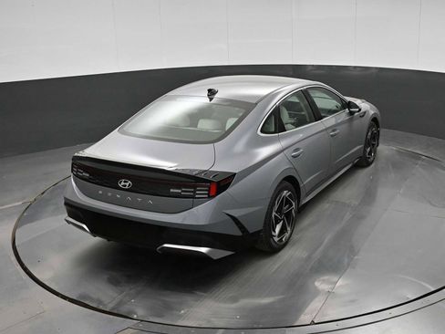New 2026 Hyundai Sonata SEL FWD image 28
