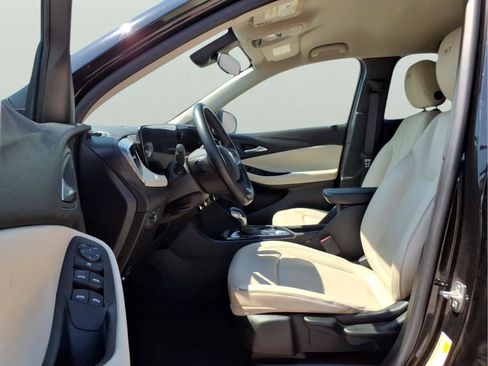 Used 2024 Buick Encore GX Sport Touring w/ Advanced Technology Package FWD image 16