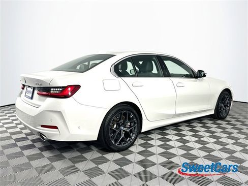 Used 2025 BMW 330i xDrive Sedan image 7