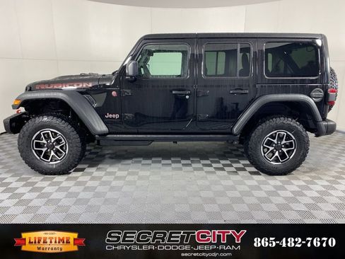 New 2026 Jeep Wrangler Unlimited Rubicon w/ Steel Bumper Group AWD/4WD image 4
