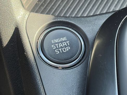 Used 2025 Kia K4 FWD image 20