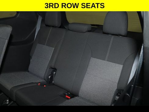 Used 2025 GMC Acadia Elevation AWD/4WD image 8