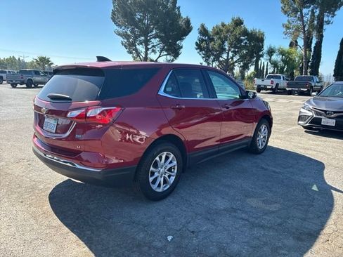 Used 2018 Chevrolet Equinox LT FWD image 3